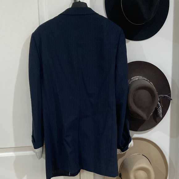 Theory Navy Blue pinstripe Men's Blazer - Picture 4 of 4